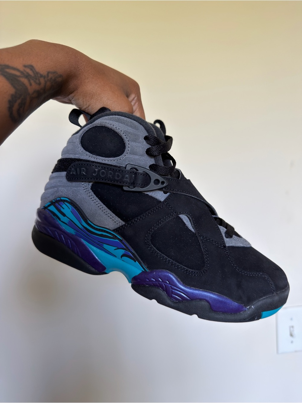 Jordan Blue Thunder 8s
